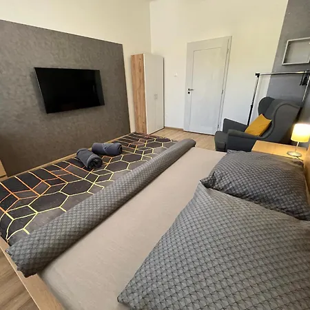 -free Parking- Trenčín