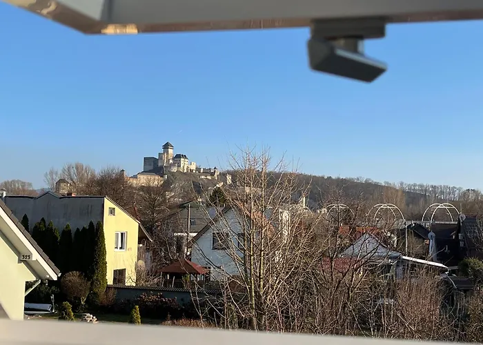 -free Parking- * Trenčín