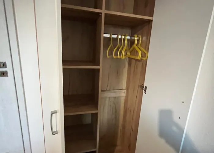-free Parking- Apartman